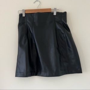 Black faux leather mini skirt NWT